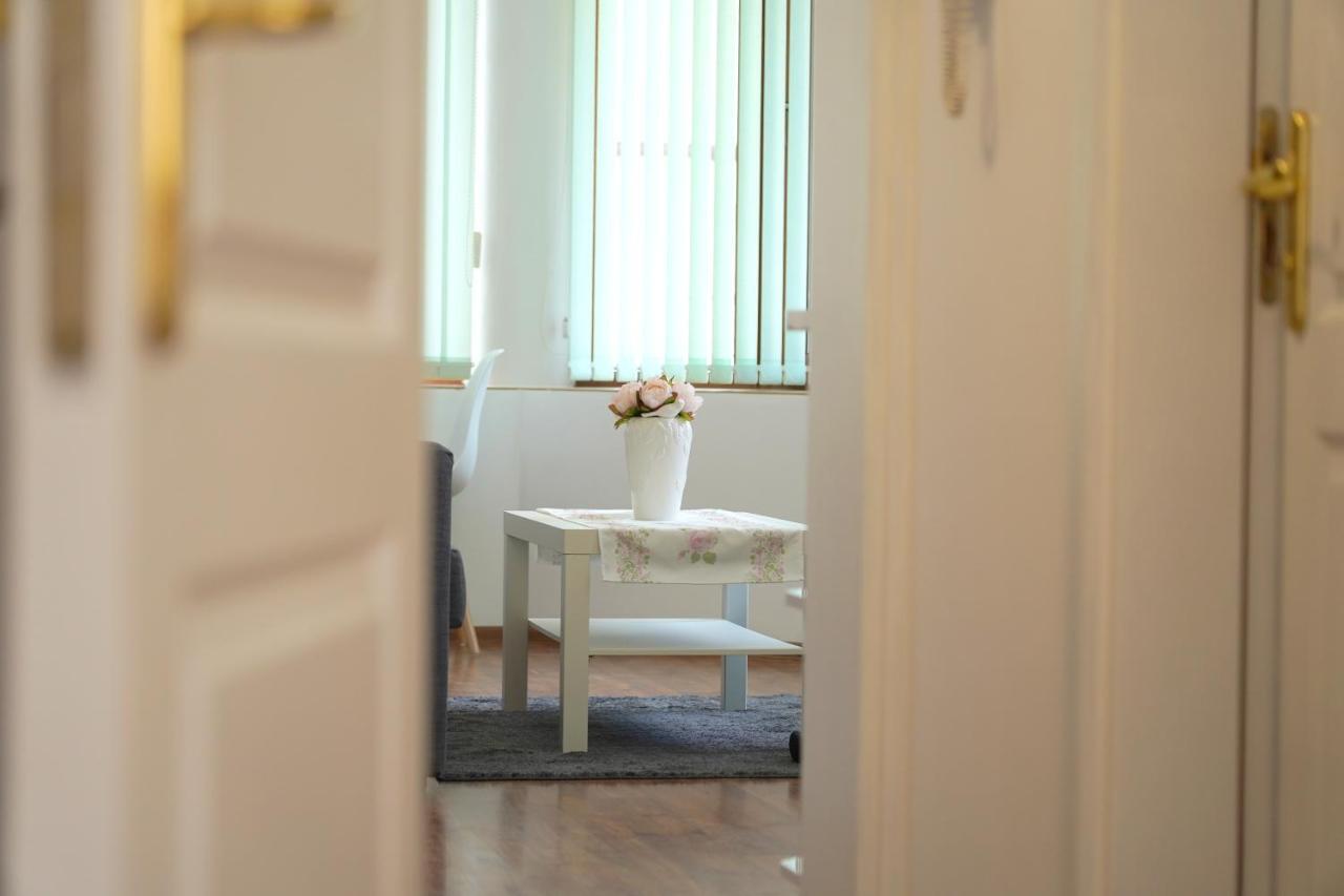Shushi'S 1 Bedroom Central Apartment Płowdiw Zewnętrze zdjęcie